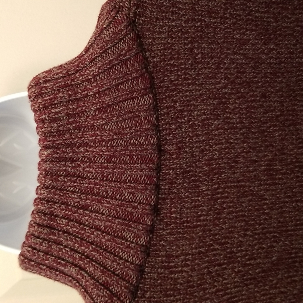 Merona Men's pull over - Picture 5 of 6